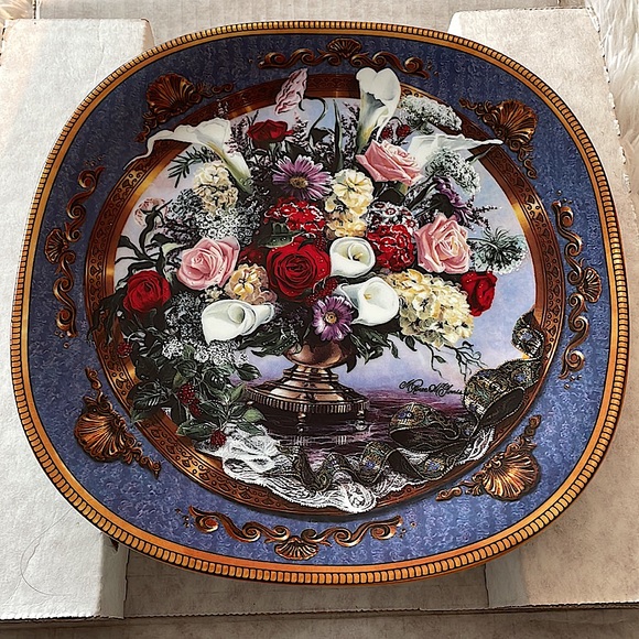 *NEW* Limited Edition 1994 Plate - Picture 1 of 4